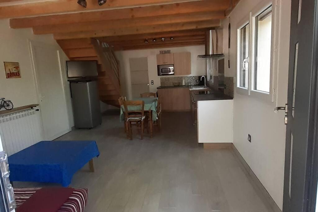 Appartement 60M² -Clonas /Vareze Buitenkant foto
