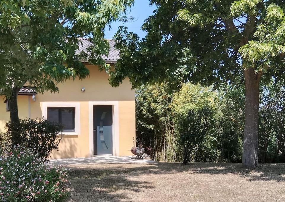 Appartement 60M² -Clonas /Vareze Buitenkant foto